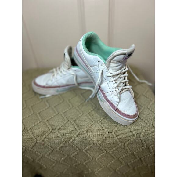 Nike court legacy women’s 5 sneakers shoes - Picture 4 of 5